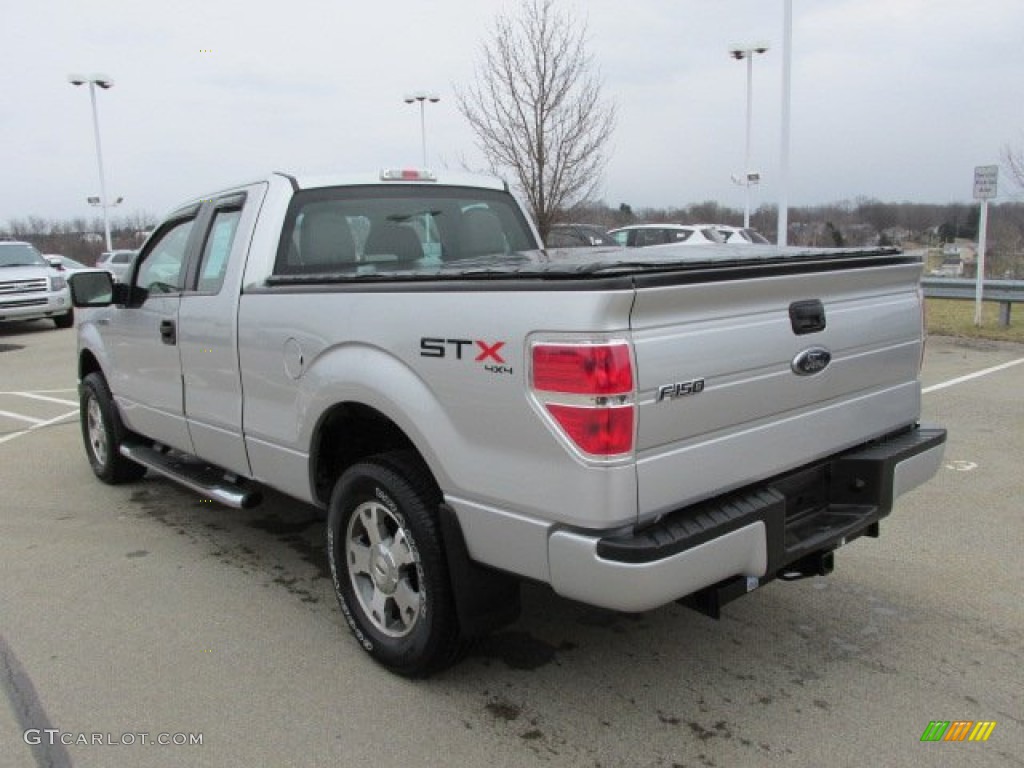 2010 F150 STX SuperCab 4x4 - Ingot Silver Metallic / Medium Stone photo #8