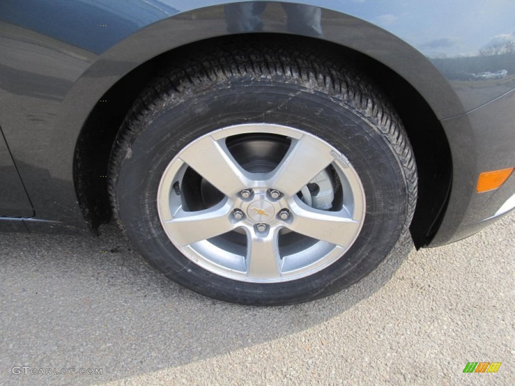 2013 Chevrolet Cruze LT Wheel Photo #77295785