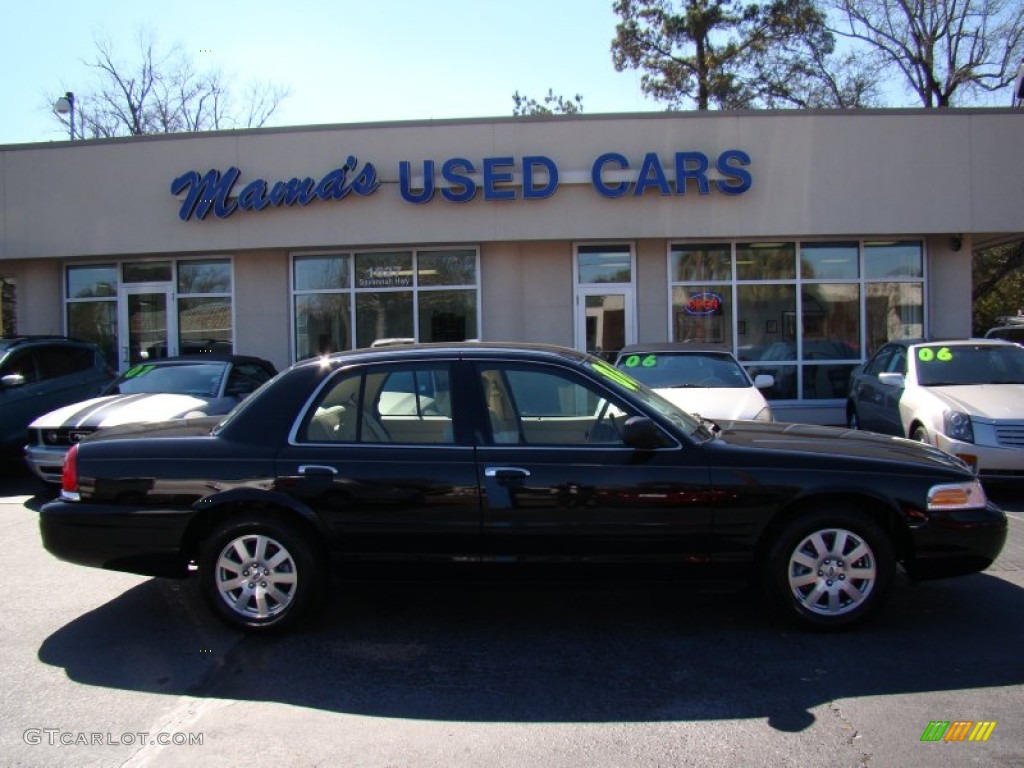 2006 Crown Victoria LX - Black / Charcoal Black photo #2