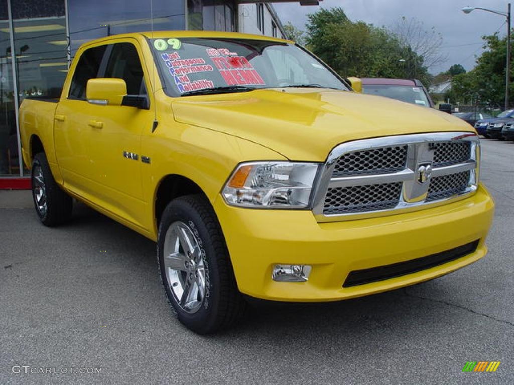 2009 Ram 1500 Sport Crew Cab 4x4 - Detonator Yellow / Dark Slate Gray photo #1