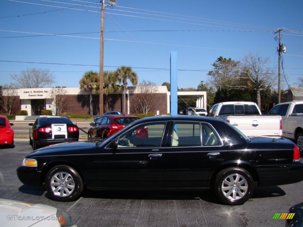 2006 Crown Victoria LX - Black / Charcoal Black photo #5