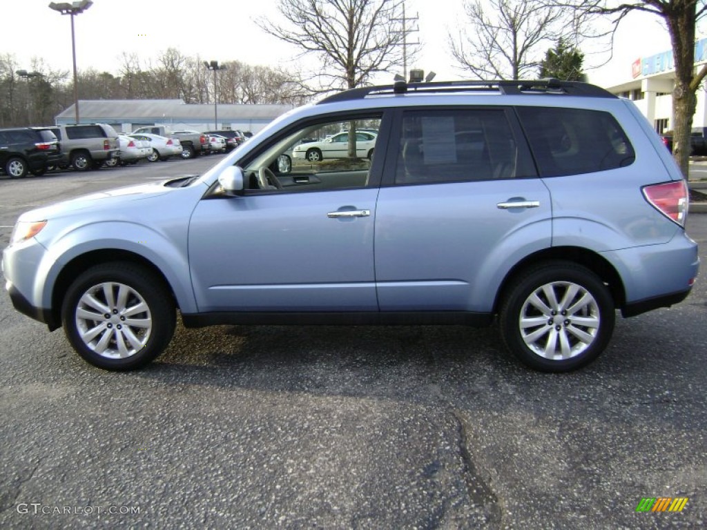 2012 Forester 2.5 X Premium - Ice Blue Metallic / Platinum photo #9