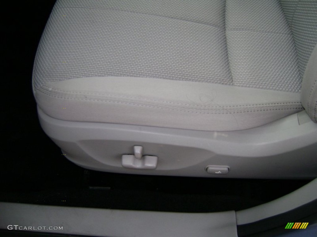 2012 Forester 2.5 X Premium - Ice Blue Metallic / Platinum photo #10