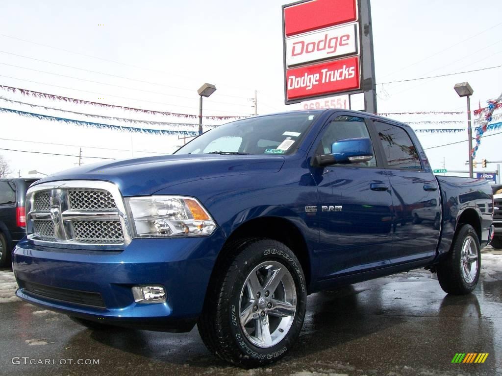 Deep Water Blue Pearl Dodge Ram 1500