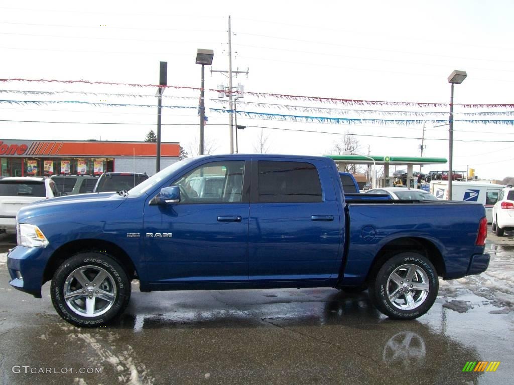 2009 Ram 1500 Sport Crew Cab 4x4 - Deep Water Blue Pearl / Dark Slate Gray photo #2