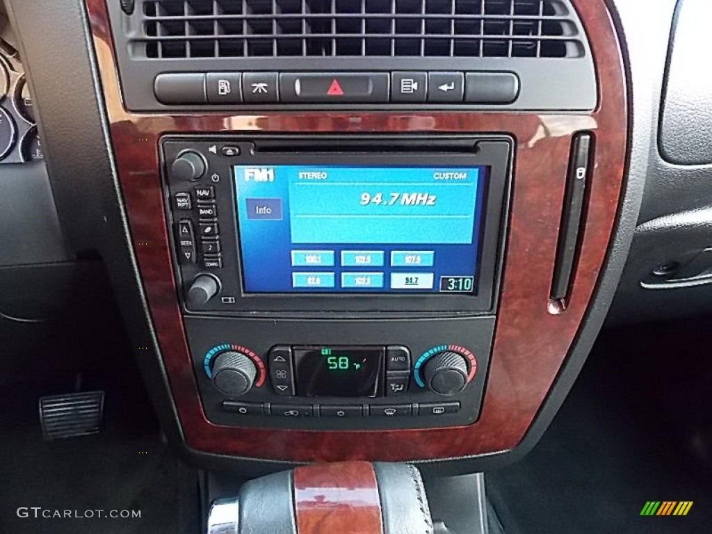 2009 Saab 9-7X 5.3i AWD Controls Photo #77297476