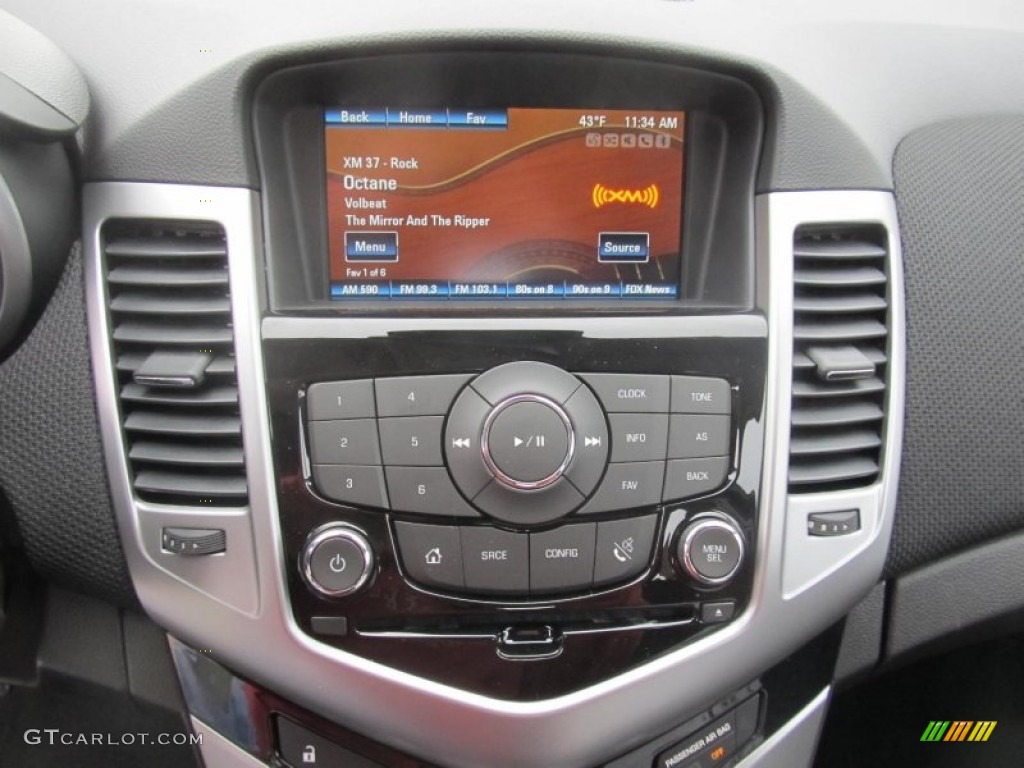 2013 Chevrolet Cruze ECO Controls Photo #77297868