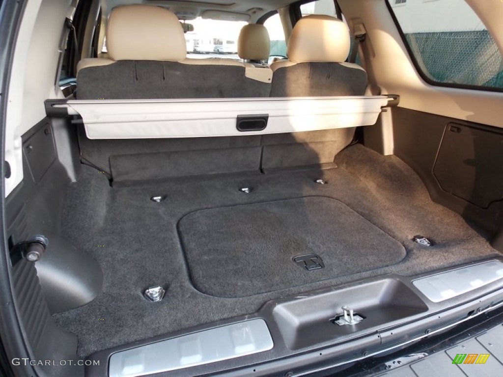 2009 Saab 9-7X 5.3i AWD Trunk Photo #77297897