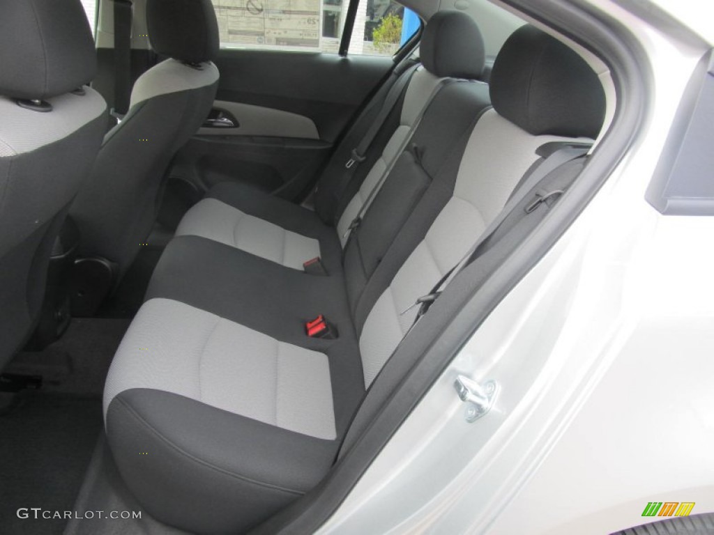 2013 Chevrolet Cruze LS Rear Seat Photo #77299325