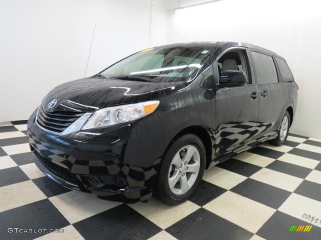 2011 Sienna LE - Black / Light Gray photo #3