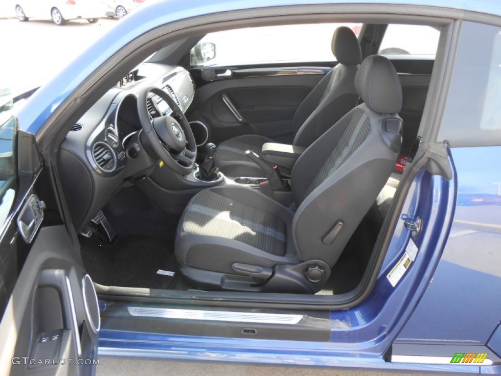 Black/Blue Interior 2013 Volkswagen Beetle Turbo Photo #77299845