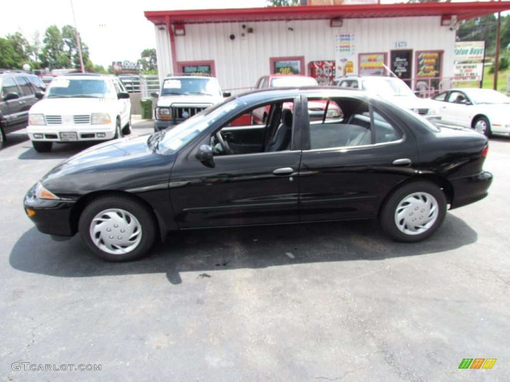 1999 Cavalier LS Sedan - Black / Graphite photo #9