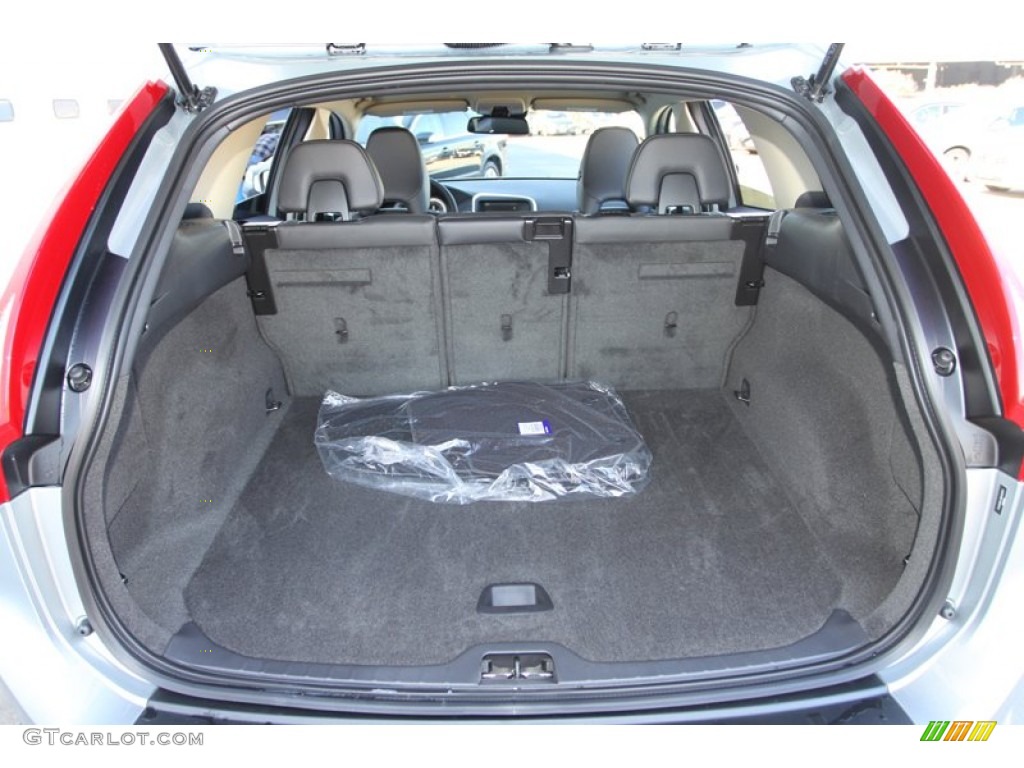2013 Volvo XC60 3.2 Trunk Photo #77302206