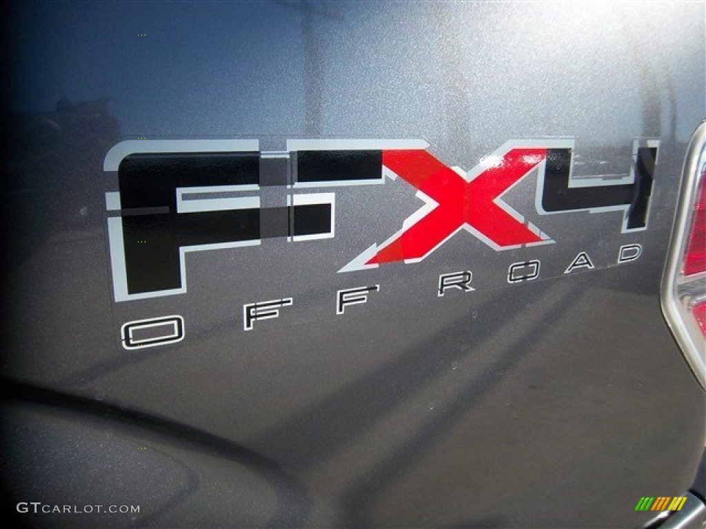 2010 Ford F150 FX4 SuperCrew 4x4 Marks and Logos Photos