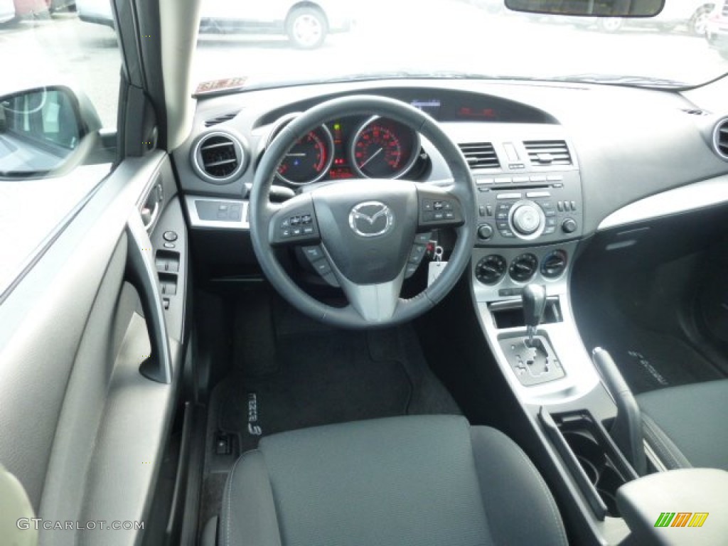 2011 Mazda MAZDA3 s Sport 4 Door Black Dashboard Photo #77306456