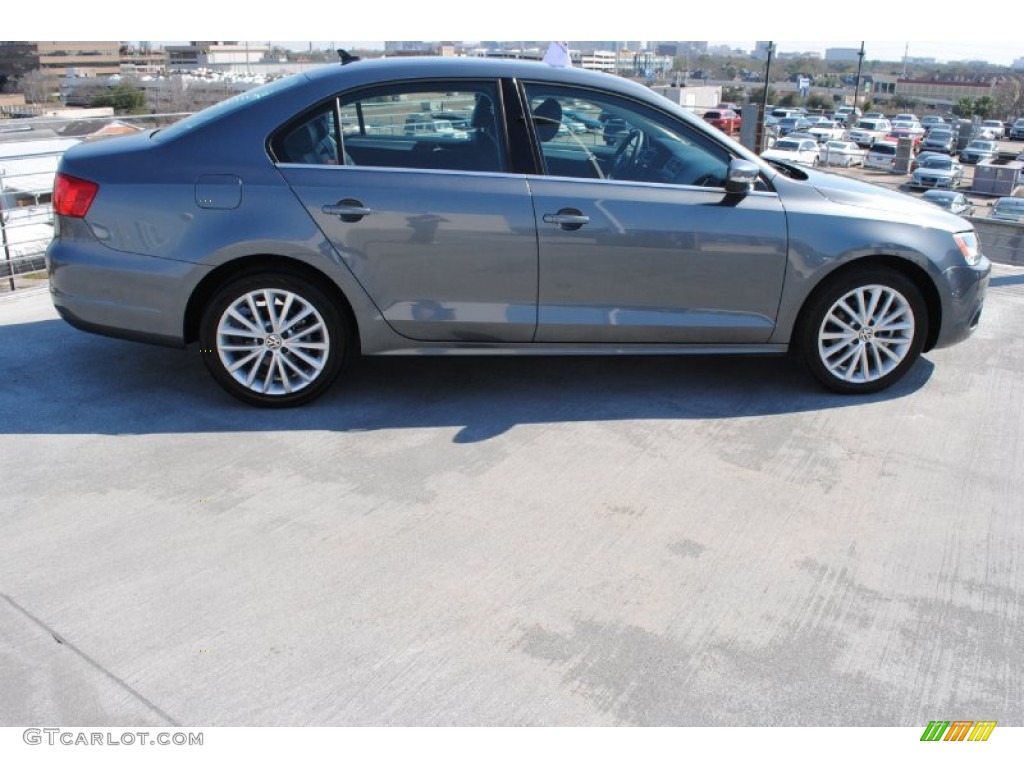 Platinum Gray Metallic 2011 Volkswagen Jetta SEL Sedan Exterior Photo #77309110