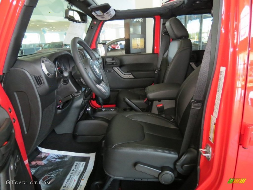Black Interior 2013 Jeep Wrangler Unlimited Moab Edition 4x4 Photo #77310626