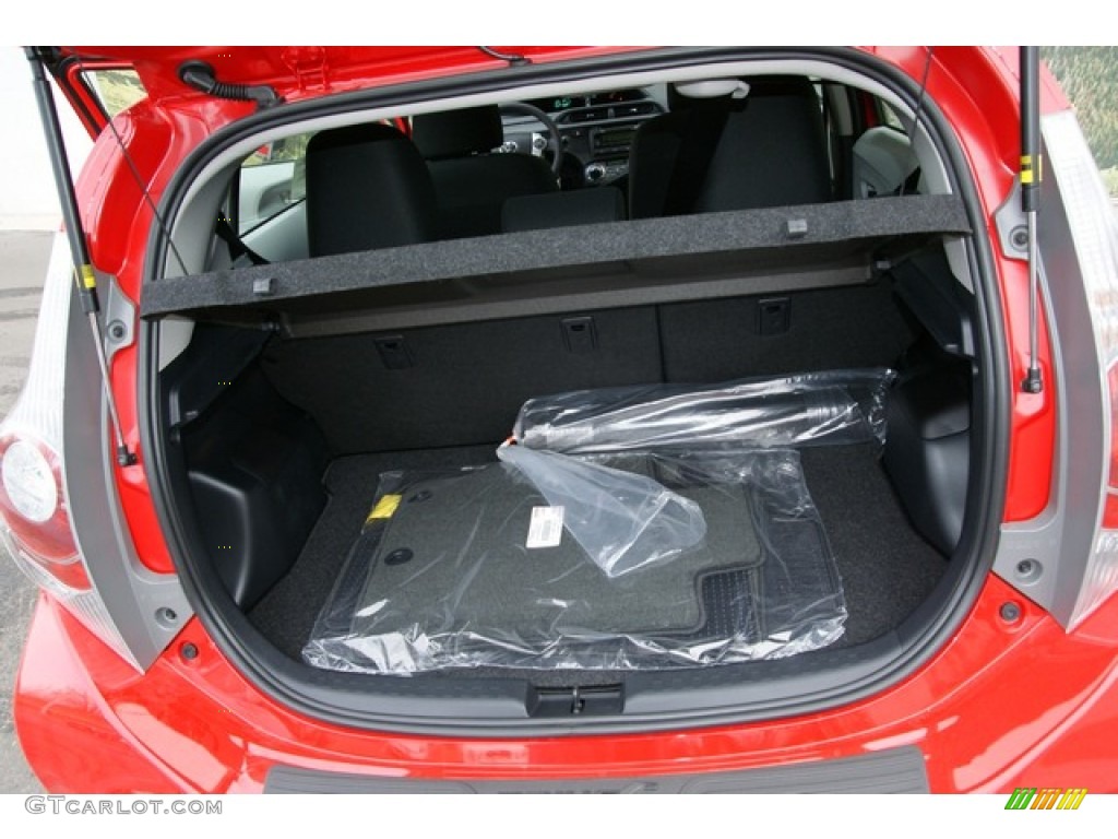 2013 Toyota Prius c Hybrid Two Trunk Photo #77310930