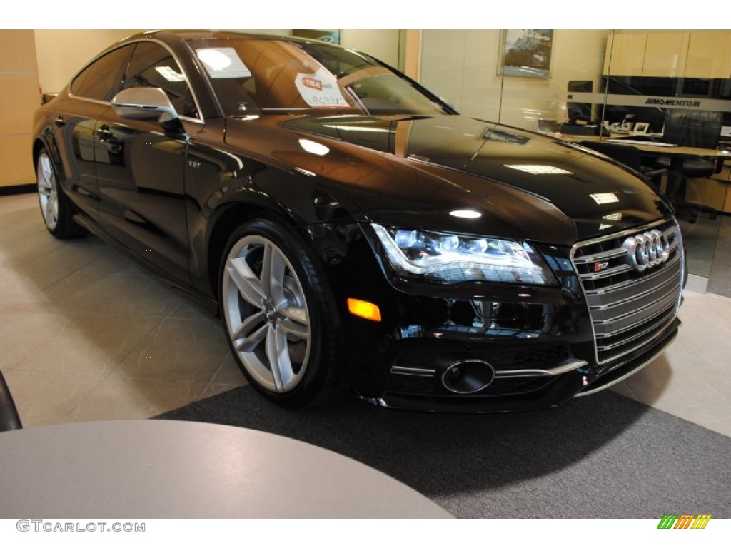 2013 S7 4.0 TFSI quattro - Brilliant Black / Black Valcona leather with diamond stitching photo #1