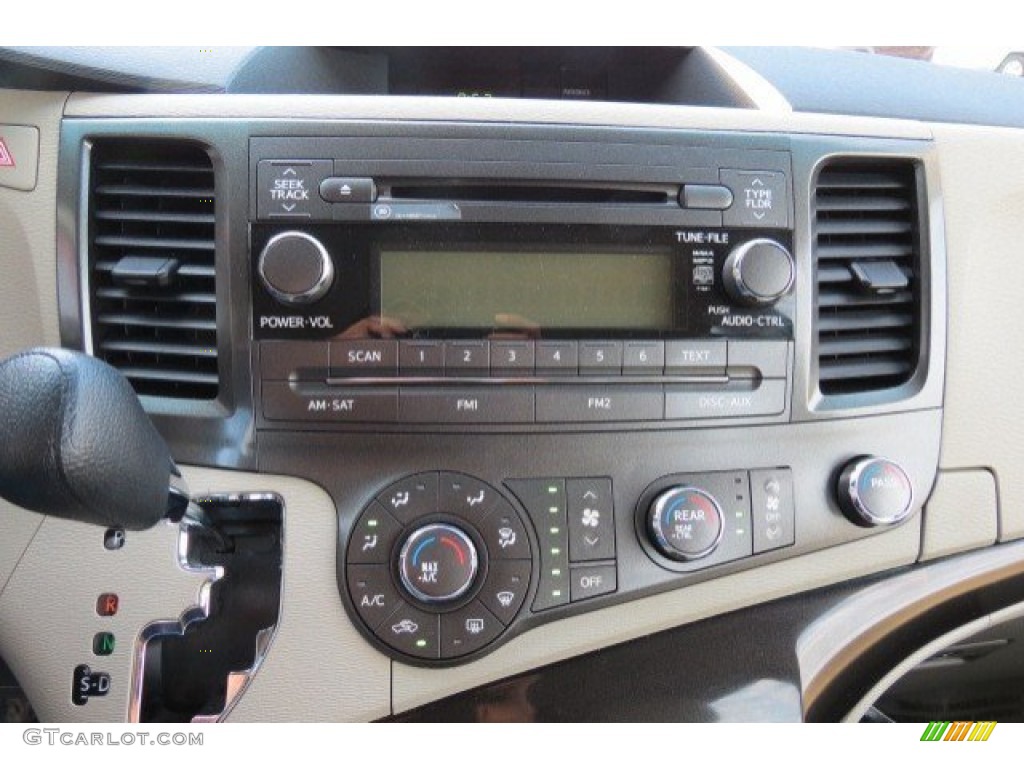 2011 Sienna  - Sandy Beach Metallic / Bisque photo #15