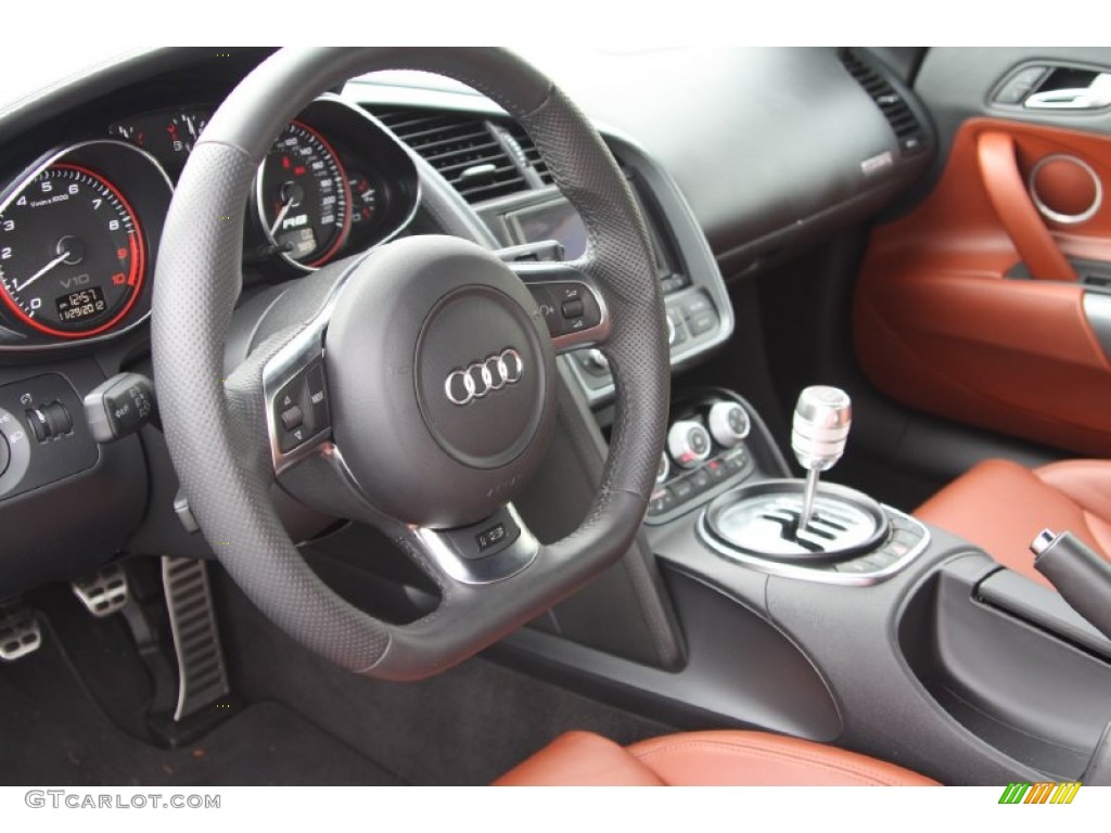 2011 Audi R8 5.2 FSI quattro Tuscan Brown Dashboard Photo #77314446