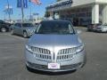 2010 Ingot Silver Metallic Lincoln MKT FWD  photo #3