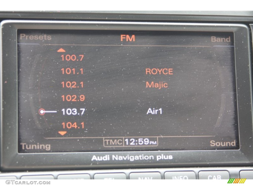 2011 Audi R8 5.2 FSI quattro Audio System Photo #77314722