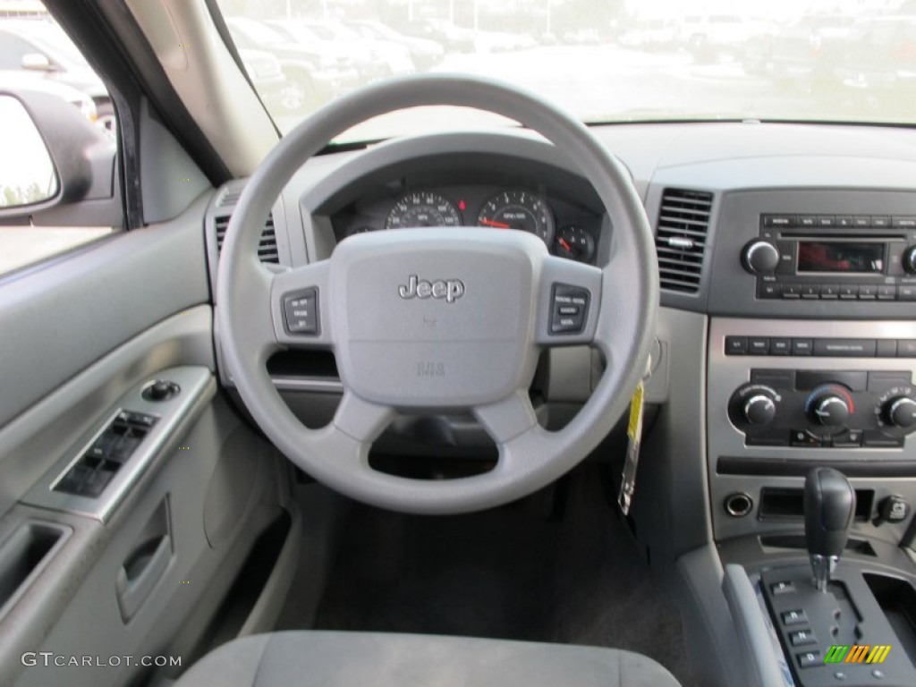 2005 Jeep Grand Cherokee Laredo Medium Slate Gray Steering Wheel Photo #77316087