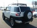 Iceberg White - FJ Cruiser 4WD Photo No. 4