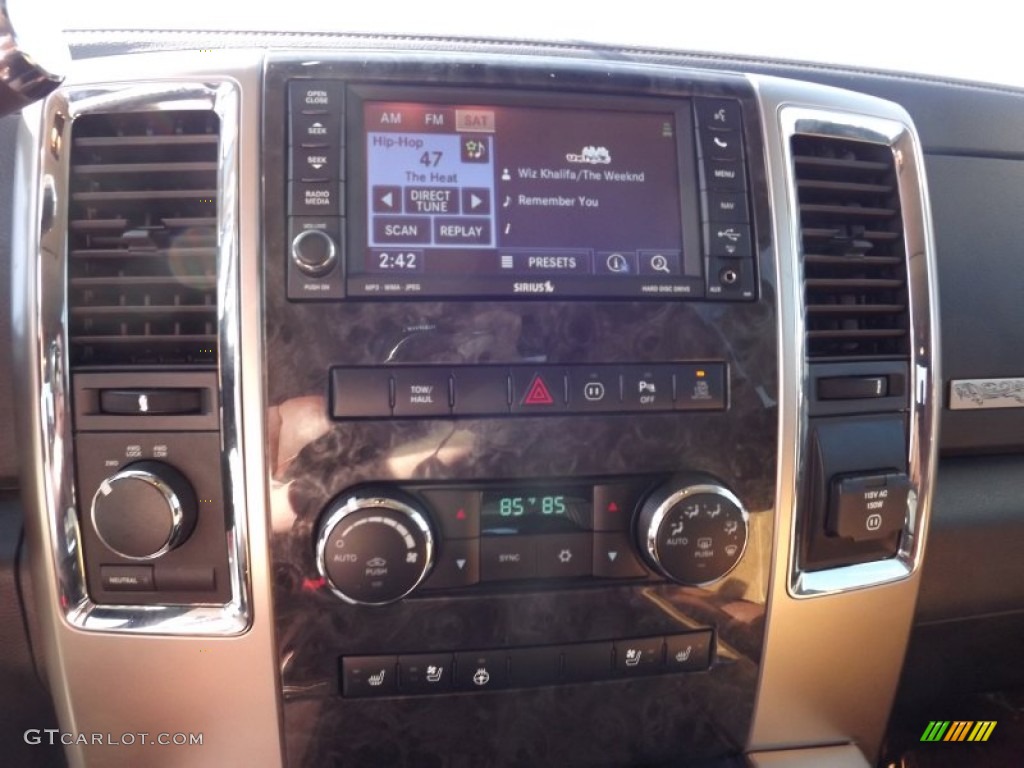 2011 Ram 2500 HD Big Horn Crew Cab 4x4 - Sagebrush Pearl / Dark Slate Gray/Russet Brown photo #10