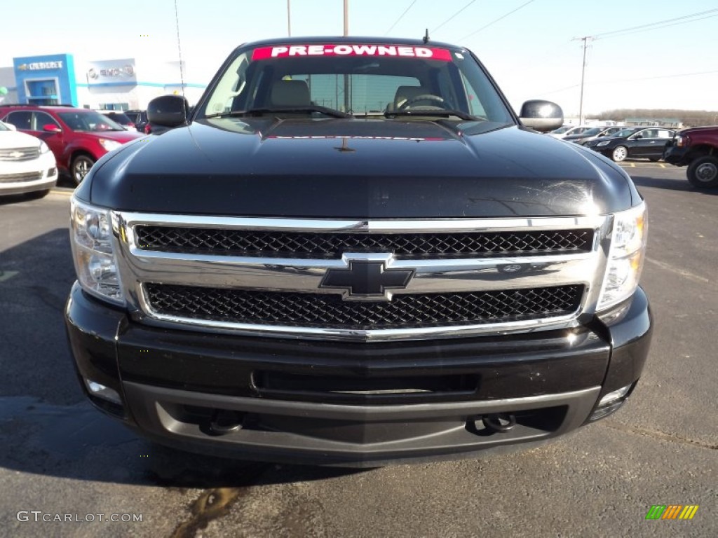 2009 Silverado 1500 LTZ Crew Cab 4x4 - Black / Light Cashmere photo #2