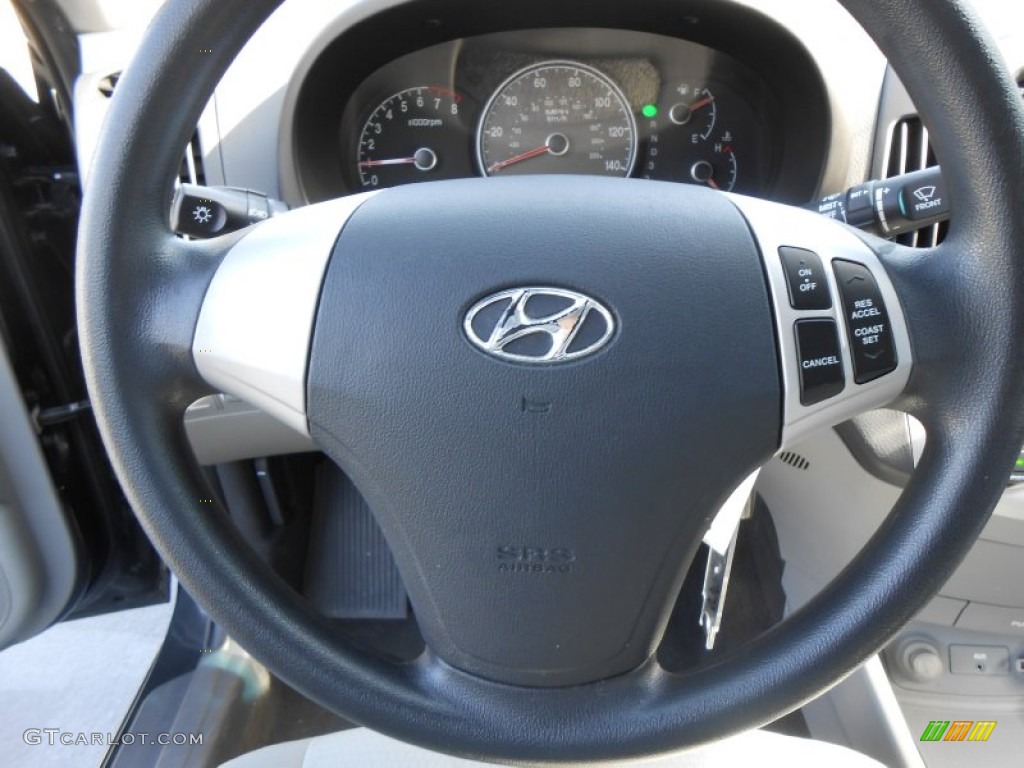 2009 Hyundai Elantra GLS Sedan Steering Wheel Photos