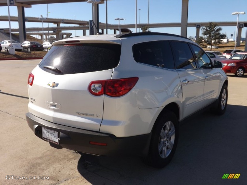 2012 Traverse LT AWD - White / Ebony photo #3