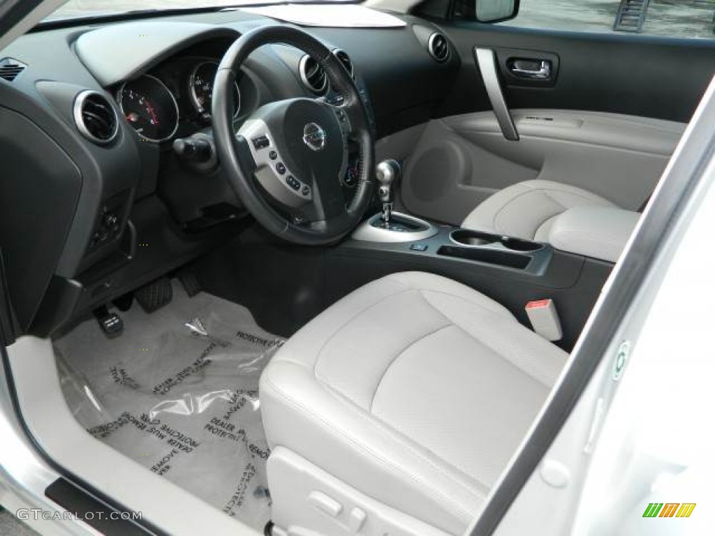 Gray Interior 2010 Nissan Rogue SL AWD Photo #77322686