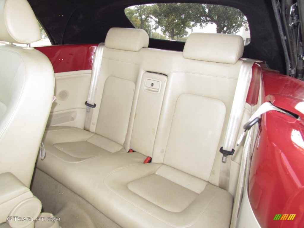 2008 Volkswagen New Beetle SE Convertible Interior Color Photos