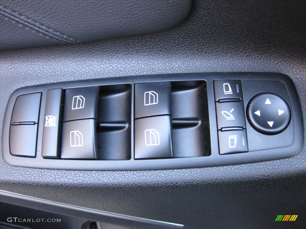 2010 Mercedes-Benz ML 350 Controls Photo #77324598
