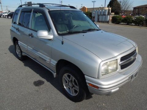 2004 Chevrolet Tracker LT 4WD Data, Info and Specs