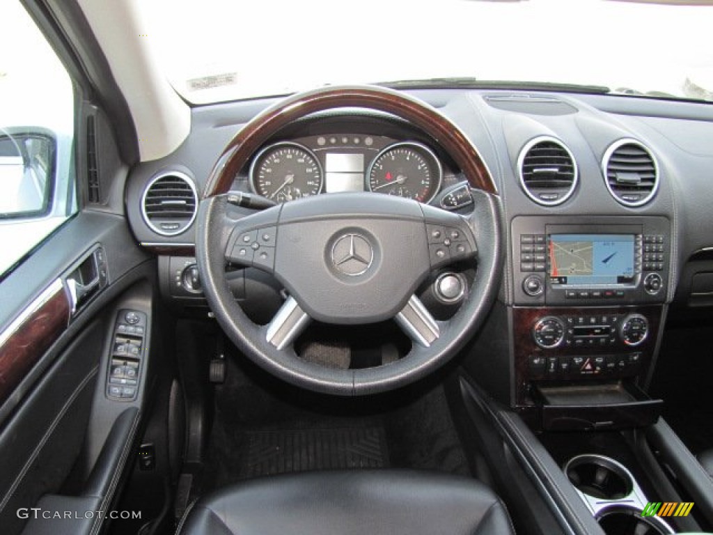 2008 Mercedes-Benz GL 550 4Matic Black Dashboard Photo #77326905