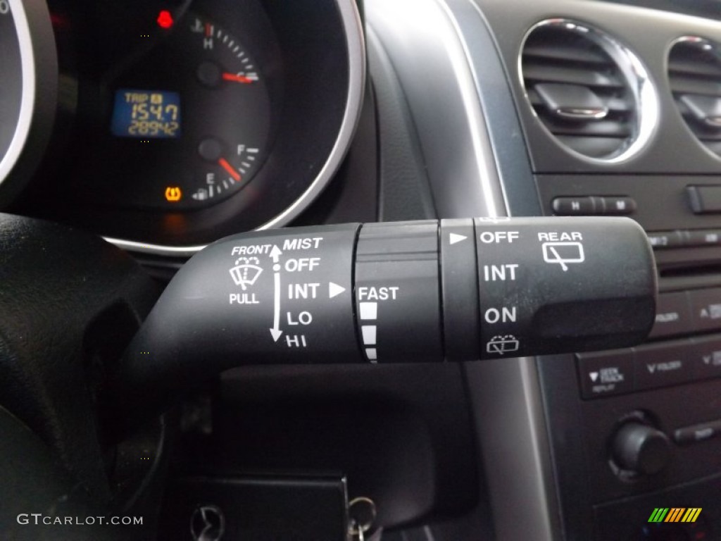 2011 Mazda CX-7 i SV Controls Photo #77327111