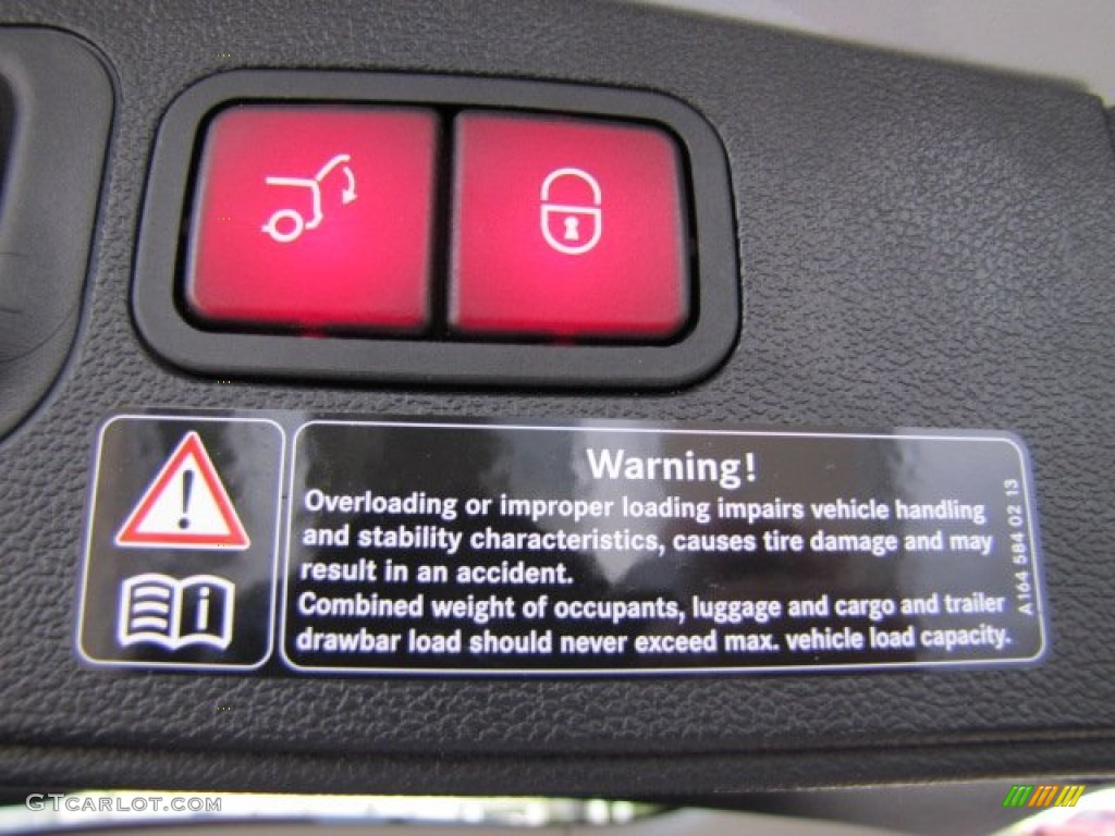 2008 Mercedes-Benz GL 550 4Matic Controls Photo #77327131