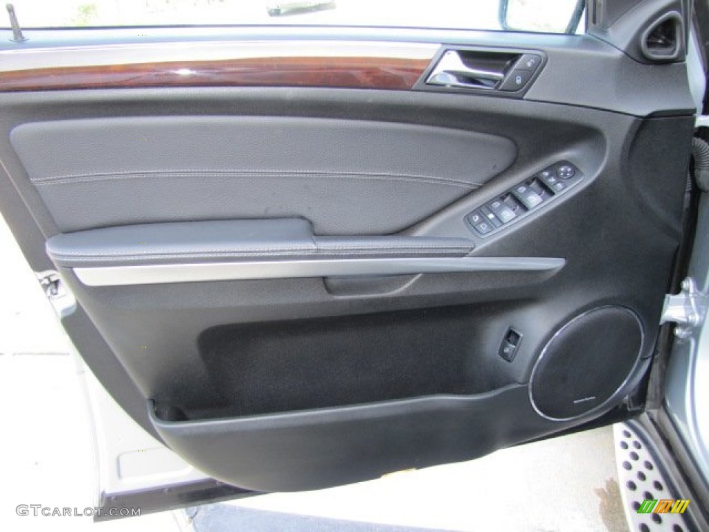 2008 Mercedes-Benz GL 550 4Matic Black Door Panel Photo #77327274