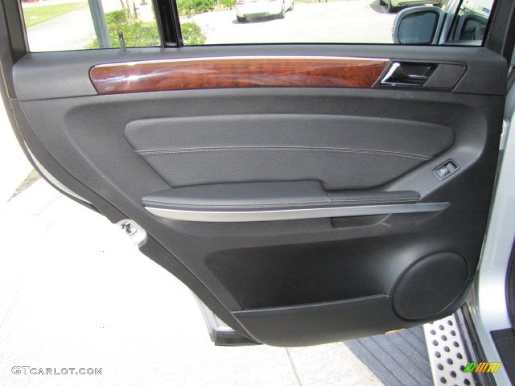 2008 Mercedes-Benz GL 550 4Matic Black Door Panel Photo #77327283