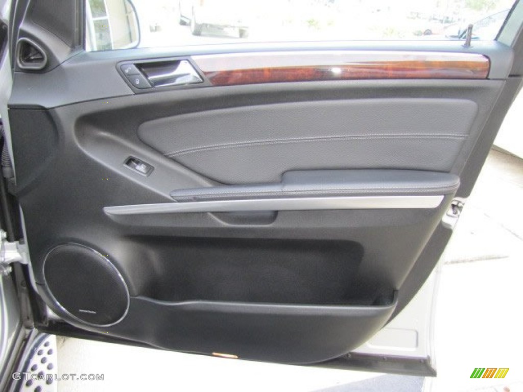 2008 Mercedes-Benz GL 550 4Matic Black Door Panel Photo #77327304