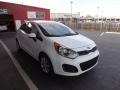 2012 Clear White Kia Rio Rio5 LX Hatchback  photo #1