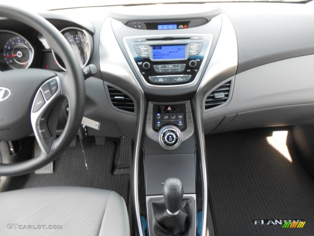 2013 Elantra GLS - Titanium Gray Metallic / Gray photo #25