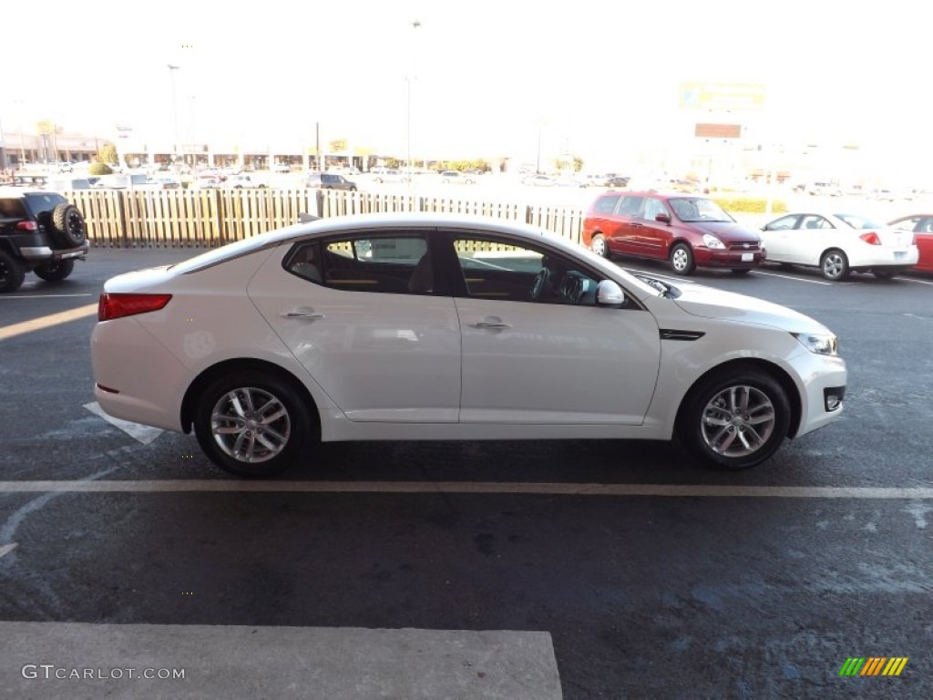 2013 Optima LX - Snow White Pearl / Beige photo #5