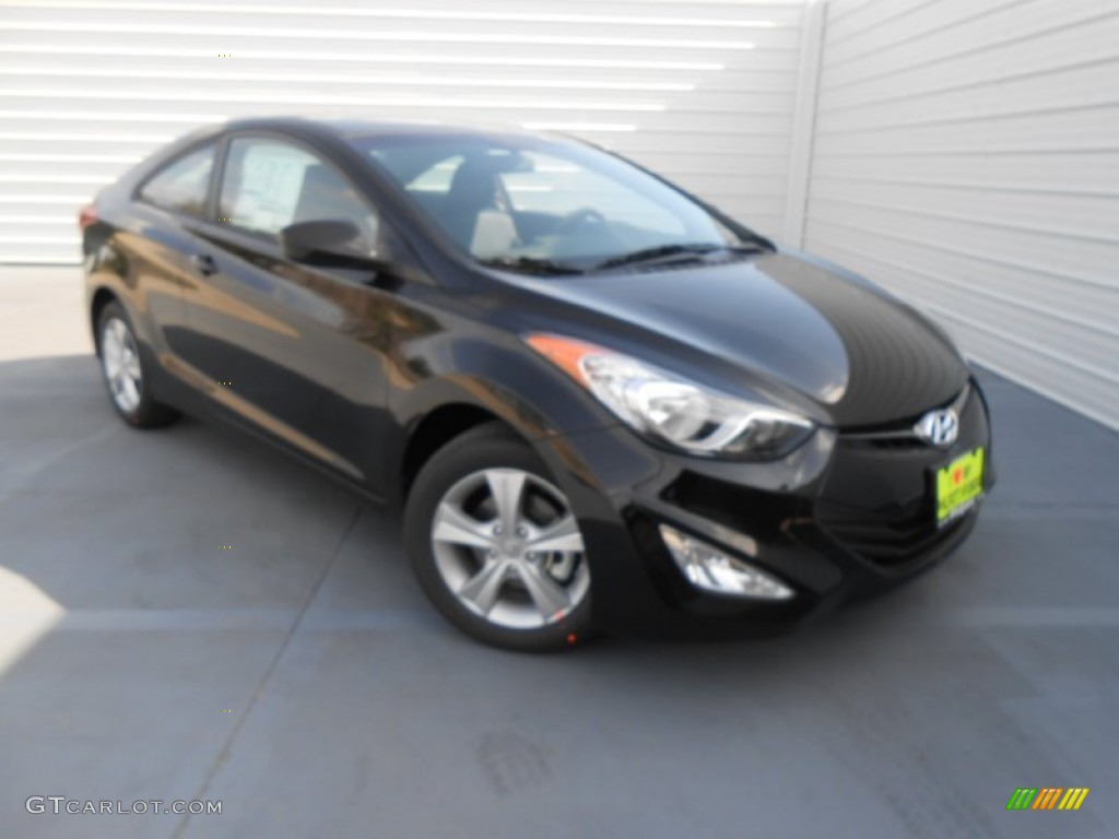 Black Noir Pearl Hyundai Elantra