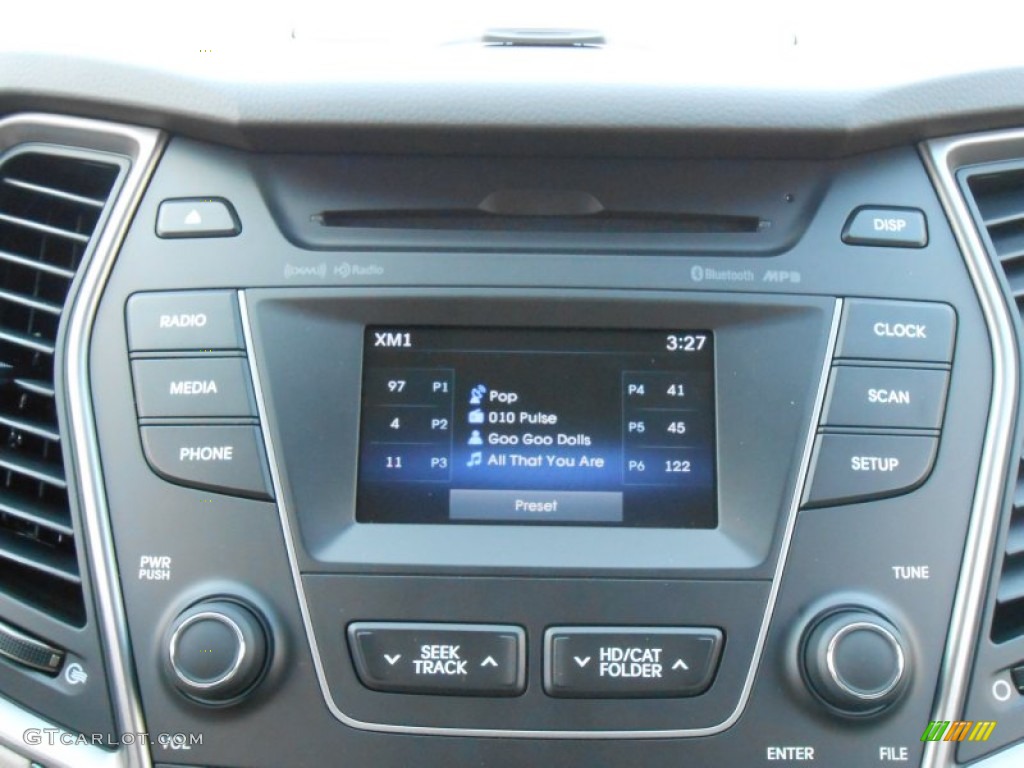 2013 Hyundai Santa Fe Sport Controls Photos