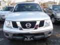 Radiant Silver - Frontier SE Crew Cab 4x4 Photo No. 2