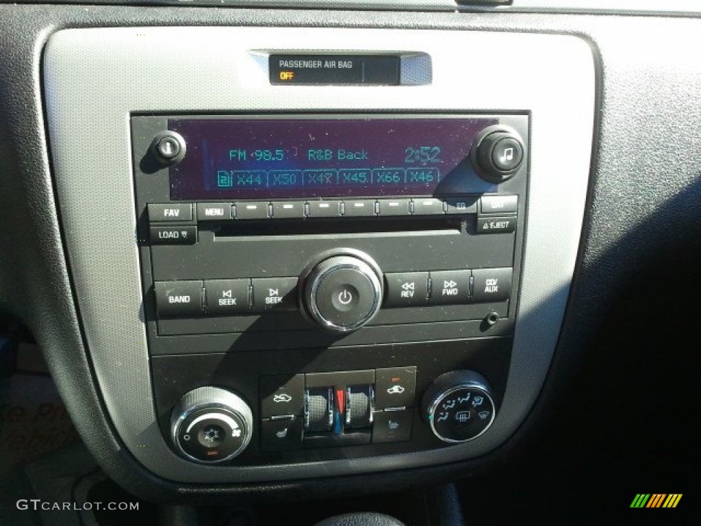 2007 Chevrolet Impala SS Controls Photo #77333969